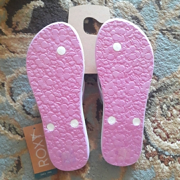 4x*Host Pick*Roxy adorable flip flop sandals - Picture 9 of 16